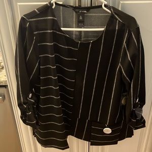NWT Ali Miles Blouse